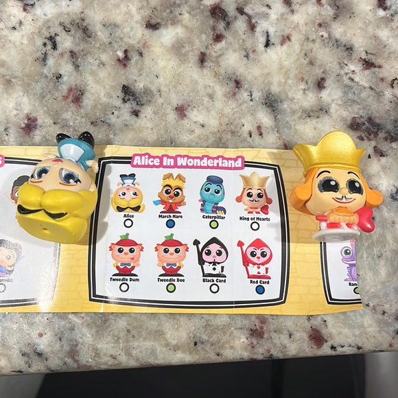 6 series 8 doorables. Special edition, ultra rare, rare and common - Picture 4 of 7